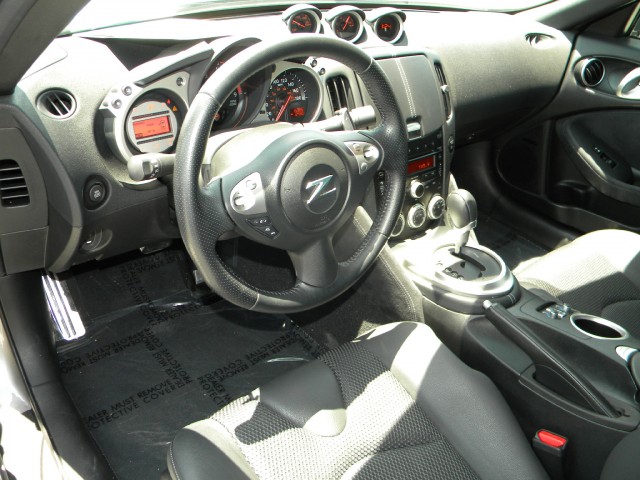 2010 Nissan 370Z Convertible