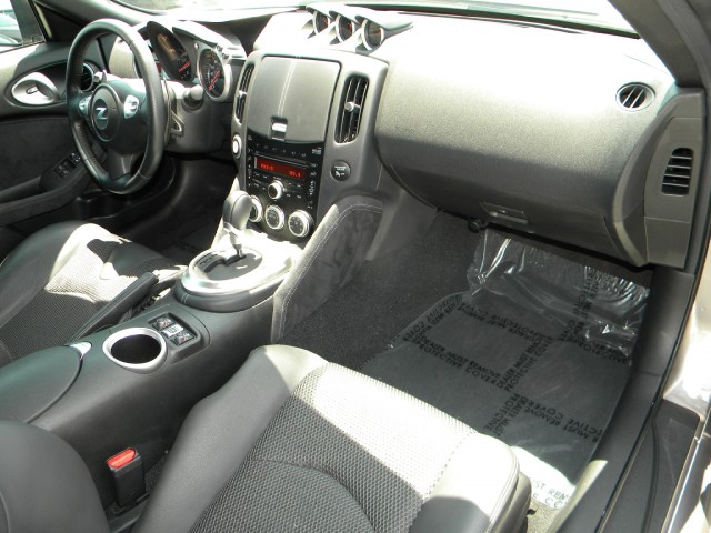 2010 Nissan 370Z Convertible
