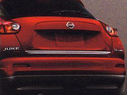 JUKE（ジューク）北米仕様　"クローム　リアー　ハッチ　アクセント"