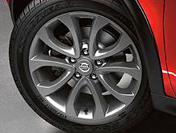 JUKE（ジューク）北米仕様　１７インチ・ホイール