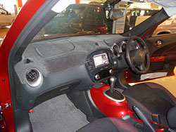 JUKE（ジューク）ダッシュ・マット