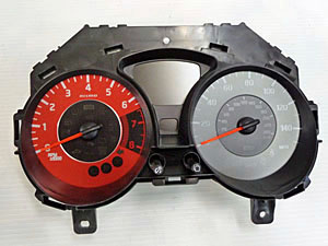 JUKE（ジューク）米国nismo　240kmスピードメーター