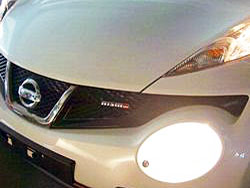 JUKE（ジューク）nismo仕様　"クロームエンブレム"