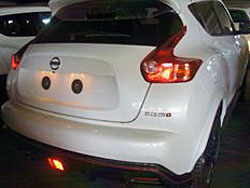 JUKE（ジューク）nismo仕様　"クロームエンブレム"