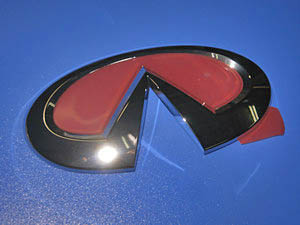 Infiniti　EX35/37　フロント・オーナメント