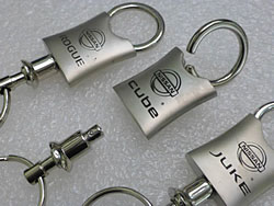 NISSAN キーホルダー