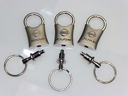 NISSAN キーホルダー