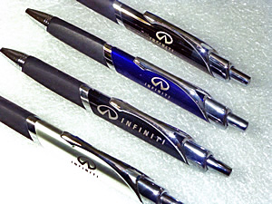 INFINITI　ボールペン