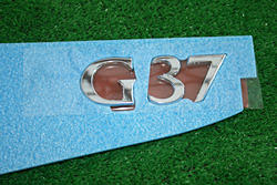 Ｇ３７　クーペ　エンブレム