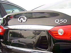 Ｖ３７　インフィニティ　セダン　Ｑ５０