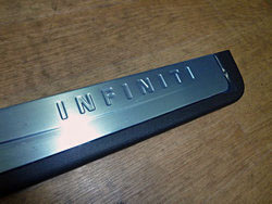 Ｍ３７　ＩＮＦＩＮＩＴＩ　　キックプレート