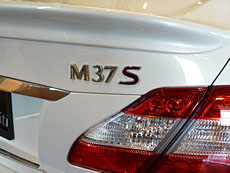 Infiniti　M37S