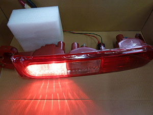 Z12 CUBE（キューブ）欧州仕様　バックフォグランプＫｉｔ