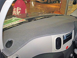 Z12 CUBE（キューブ）ダッシュ・マット